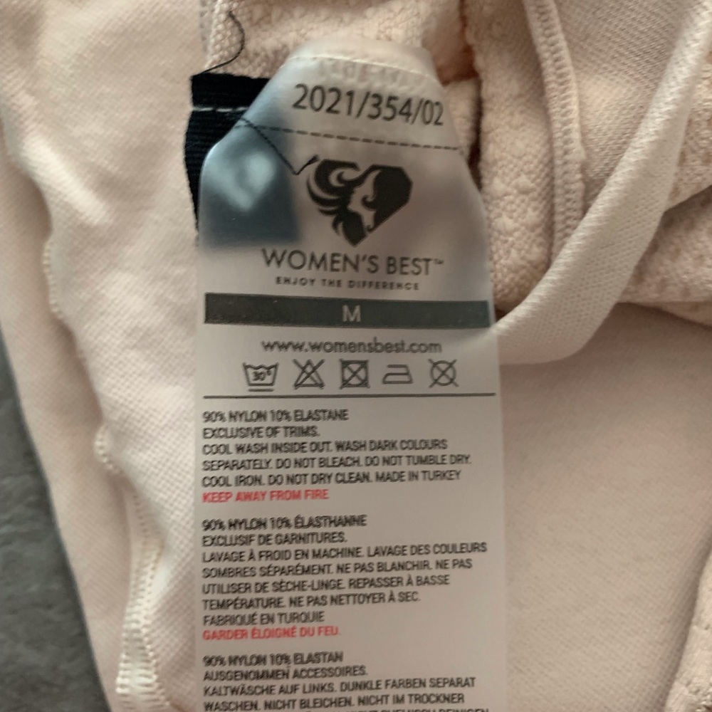 Leggings “womens best” NWOT - Picture 6 of 8